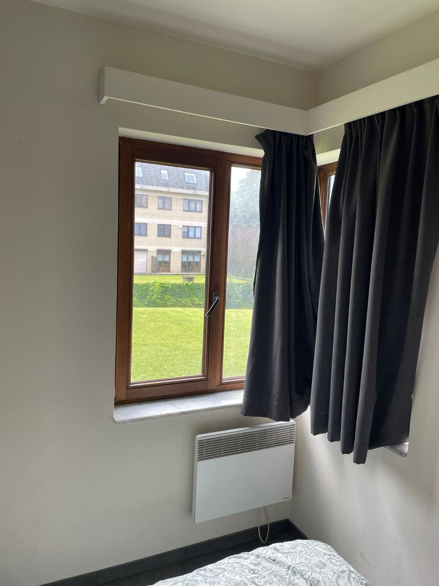 One Bedroom Fully Equipped Apartment With Terrace Брюссель Экстерьер фото